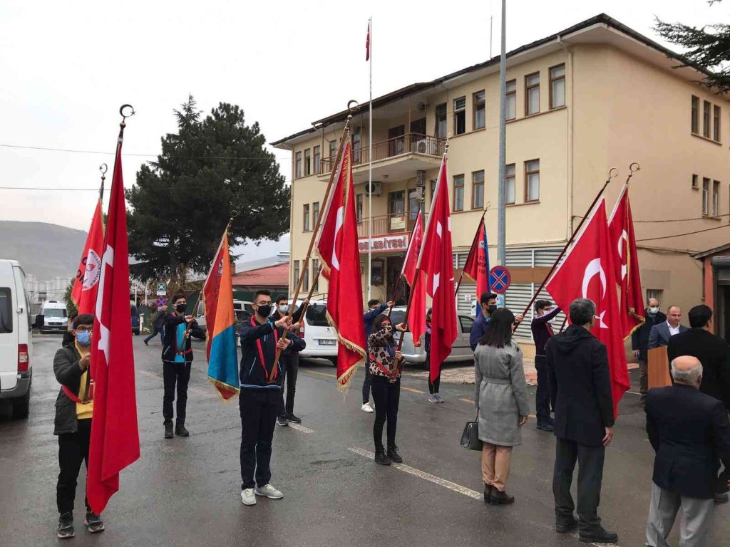 Arapgir’de öğretmenler günü kutlaması