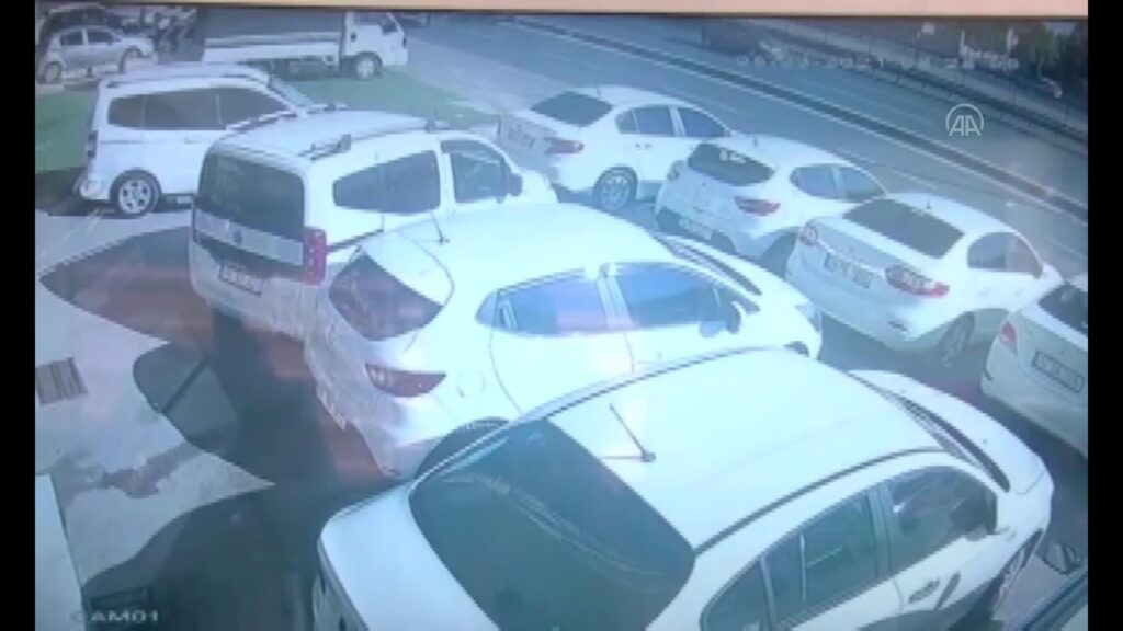 Avcılar’da zincirleme trafik kazası
