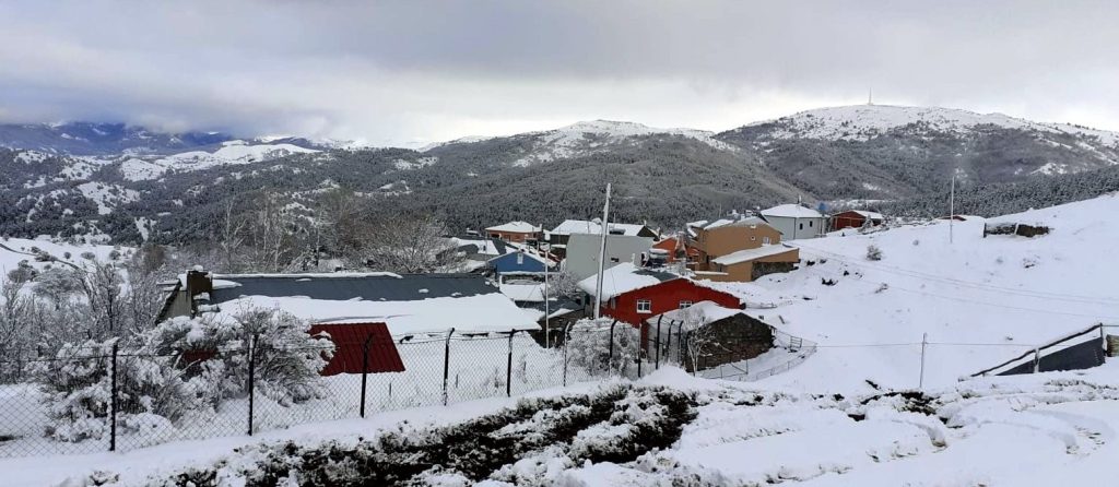 Erzincan’ın yüksek kesimleri kardan beyaza büründü
