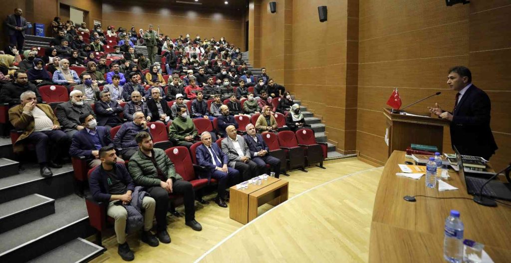 GAÜN’de “Fuat Sezgin” konferansı