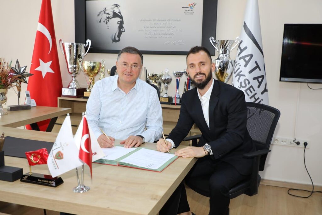 Hatayspor, Emre Çolak’ı transfer etti