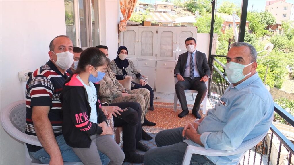 Keban’da şehit aileleri ve gazilere ziyaret