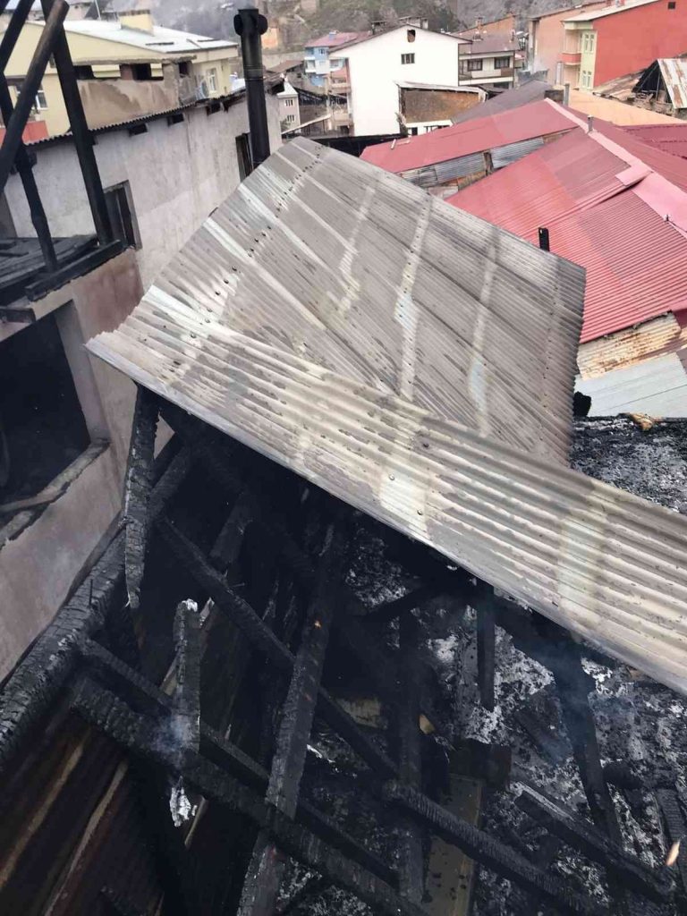 İspir’de Korkutan Yangın