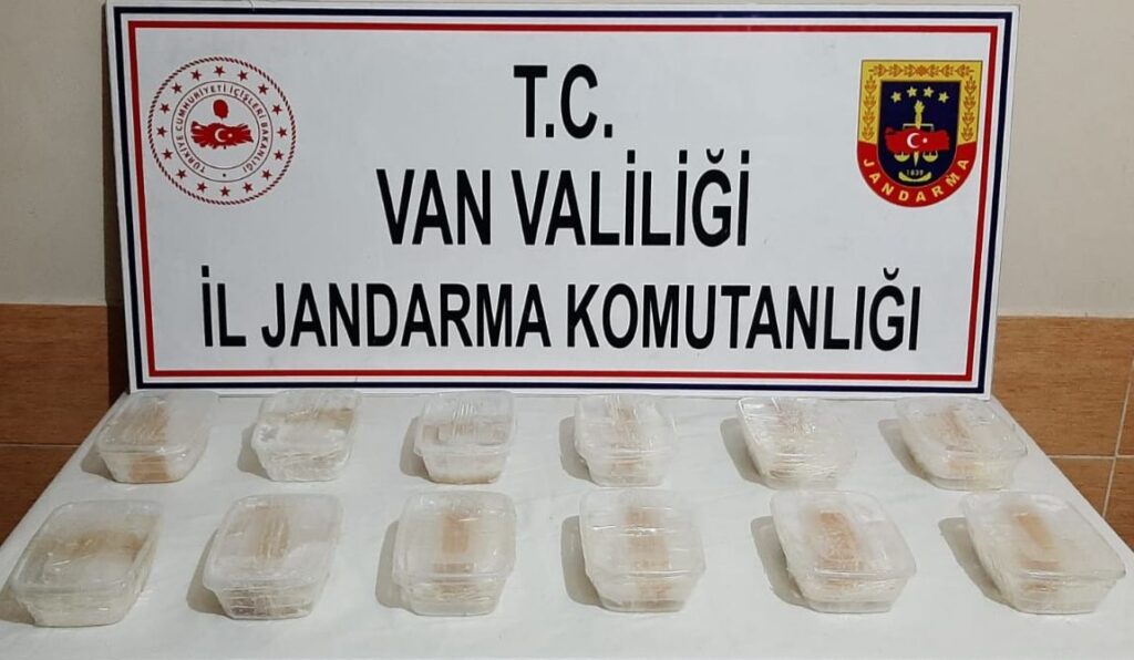 Van’da 6 kilo 427 gram sentetik uyuşturucu ele geçirildi