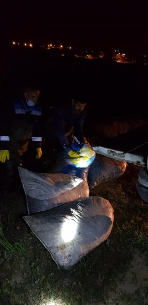 Van’da kaçak avlanmış 300 kilogram inci kefali ele geçirildi