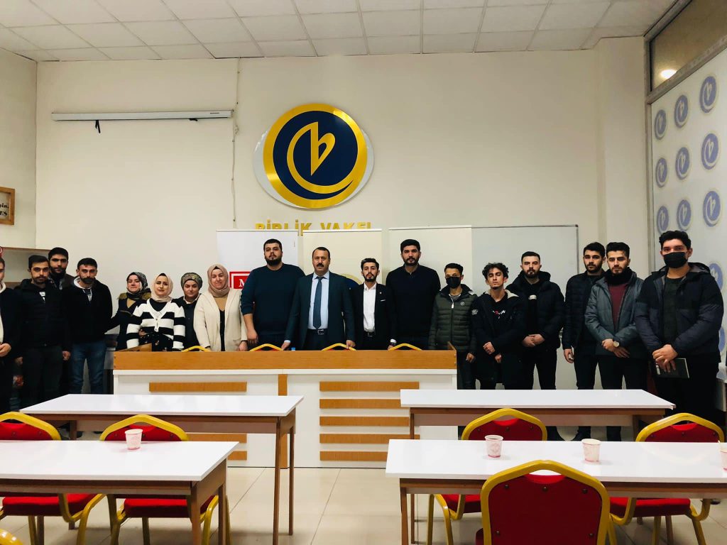 ELAZIĞ – Perşembe Sohbetlerinin Konuğu Turan Karahan Oldu