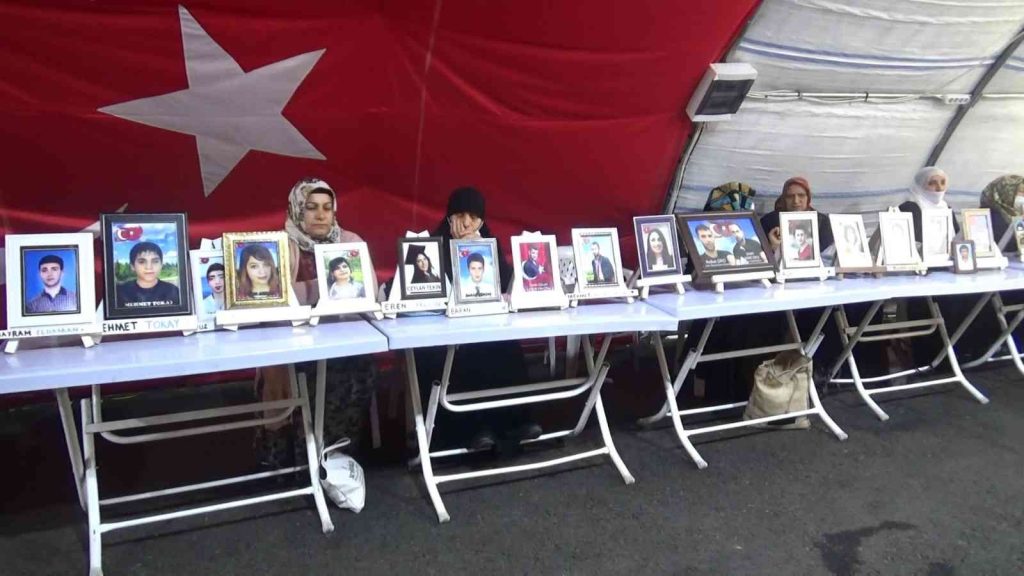 Acılı anne, kızını HDP ve PKK’dan almakta kararlı