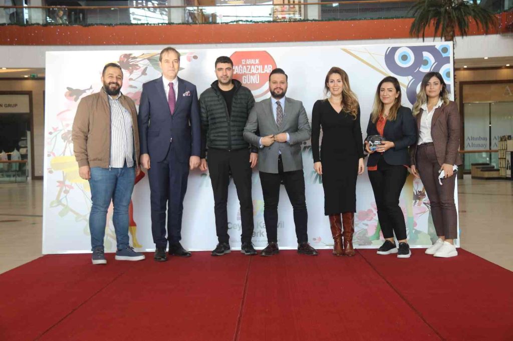 DİYARBAKIR – Alışverişin kahramanları Ceylan Karavil Park AVM’de unutulmadı