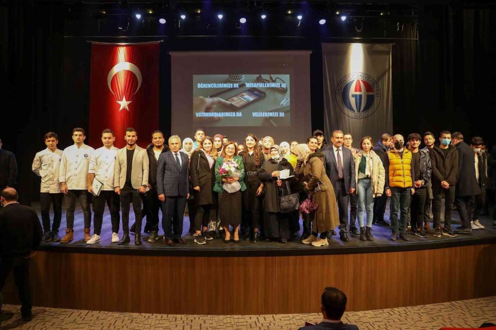 Başkan Fatma Şahin GAÜN üniversite öğrencileri ile buluştu