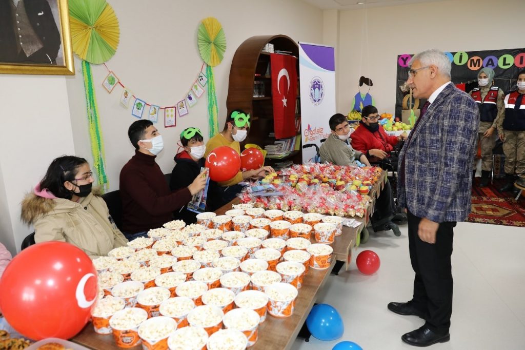 Battalgazi’de özel çocuklar yerli malı haftasını kutladı