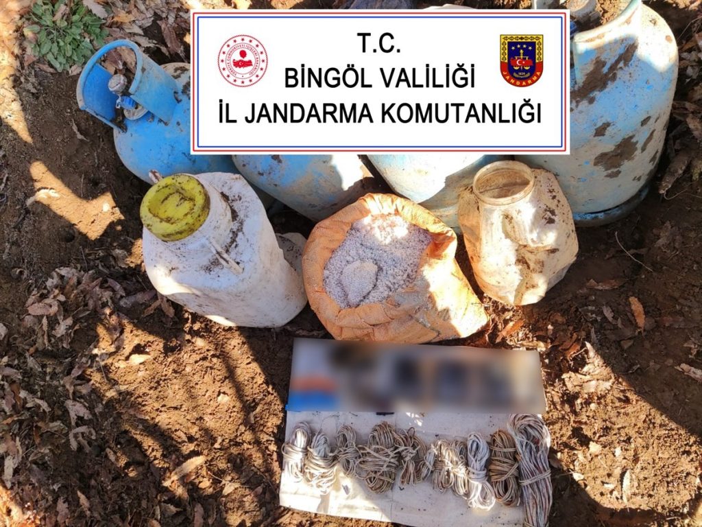 BİNGÖL – 20 kg Amonyum Nitrat Yakalandı