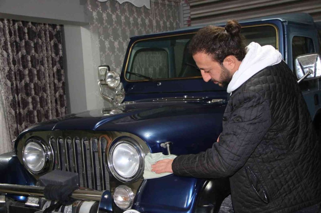 ELAZIĞ – Çocukluk merakı büyüyünce sevdaya dönüştü