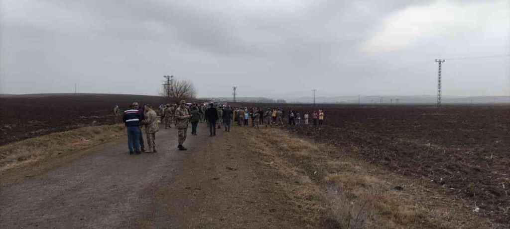 DİYARBAKIR’da öğrencilerin kavgasına aileler de karıştı: 1 ölü, 12 yaralı