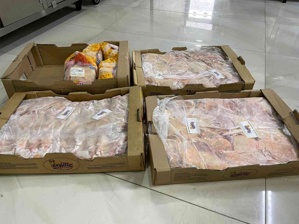 Diyarbakır’da tarihi geçmiş 450 kilo et imha edildi