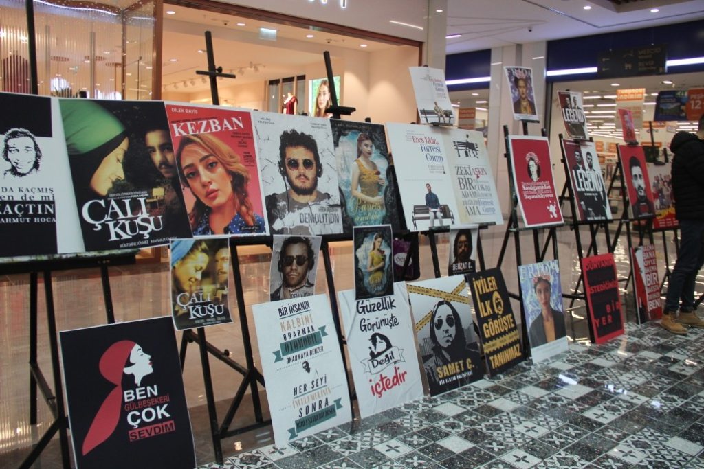 Elazığ’da üniversite öğrencilerinden nostaljik sergi