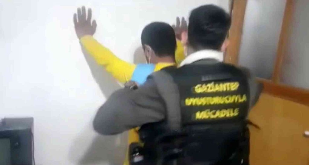 Gaziantep’te uyuşturucuyu özendiren paylaşım yapanlara operasyon: 5 gözaltı