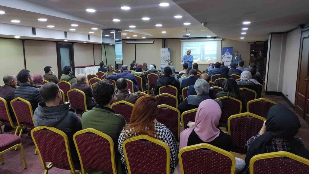 Gelişim Üniversitesi’nden Şanlıurfa’da rehber öğretmenlere yönelik seminer