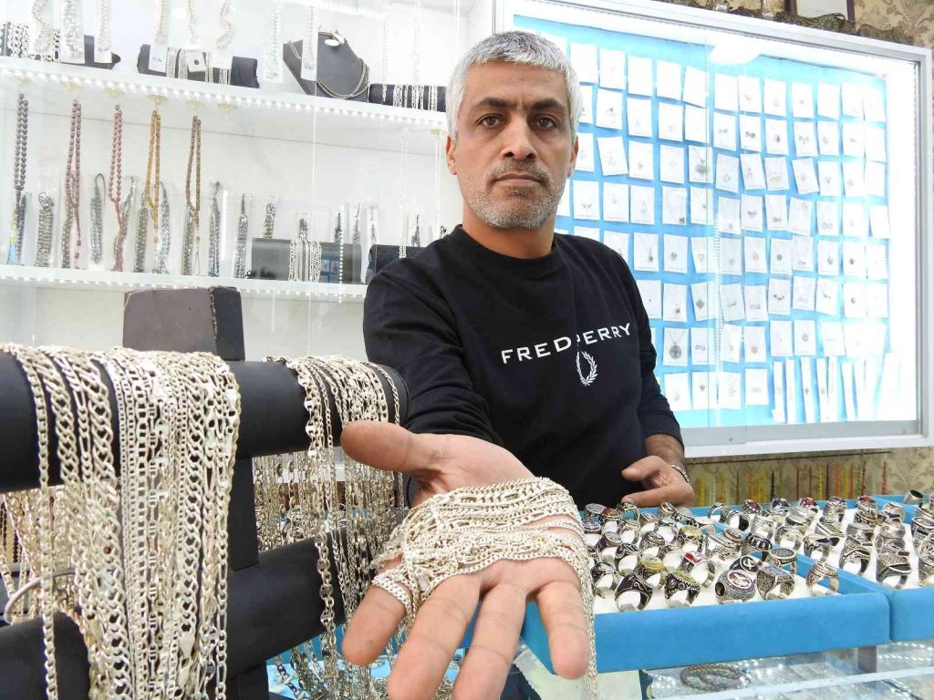 GÜMÜŞ’E İLGİ ARTIYOR