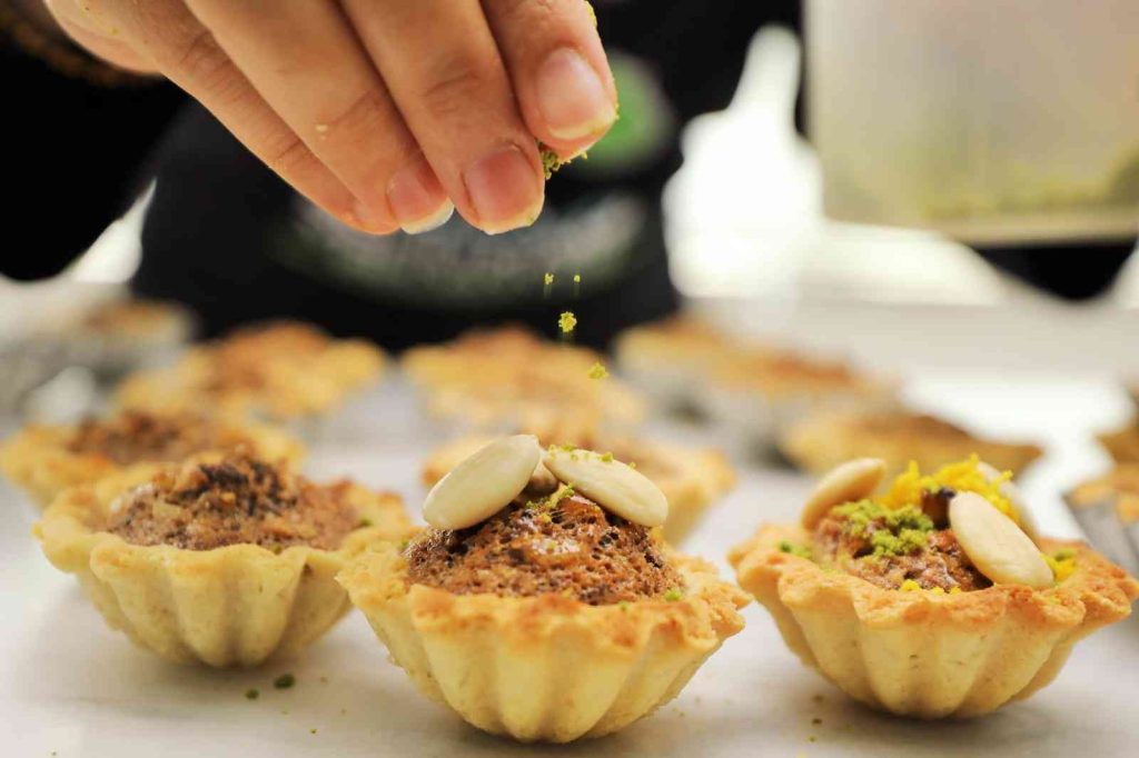 Kadınlara pastacılık konusunda profosyonel destek