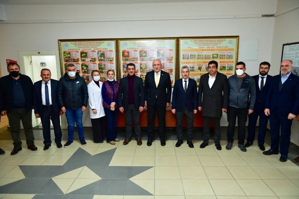 Kahtalı: “Kayısının katma değeri her geçen gün artıyor”