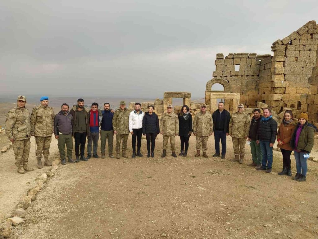 DİYARBAKIR – Komutanlar Zerzevan Kalesi’nde