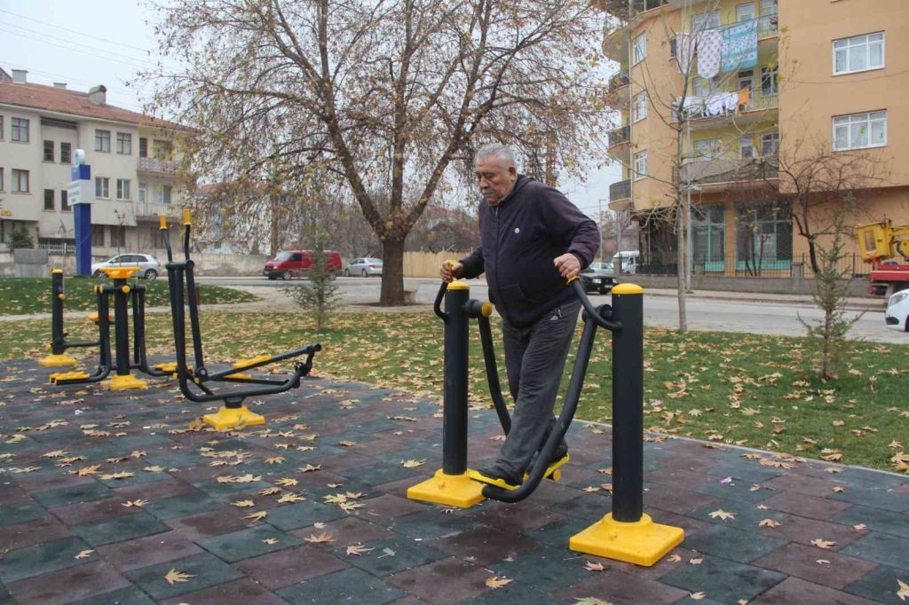 Korona virüse meydan okuyor