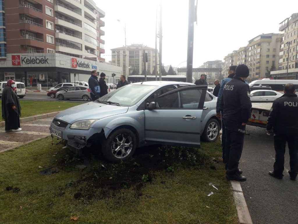 Malatya’da zincirleme kaza: 1 yaralı