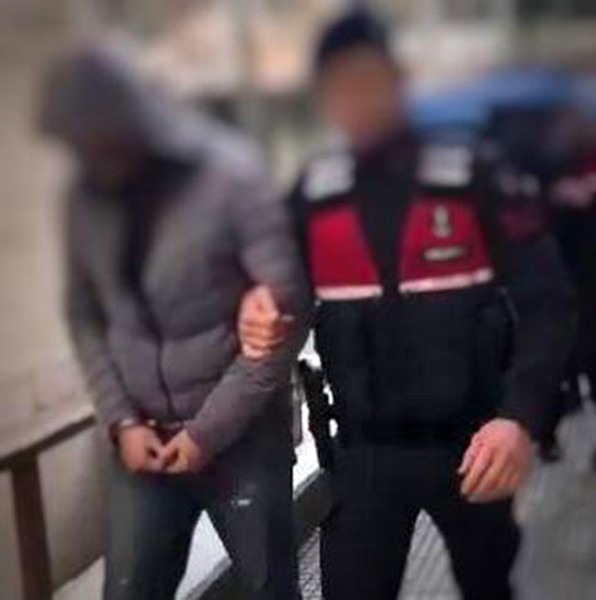 PKK/KCK terör örgütü propagandasına 2 gözaltı