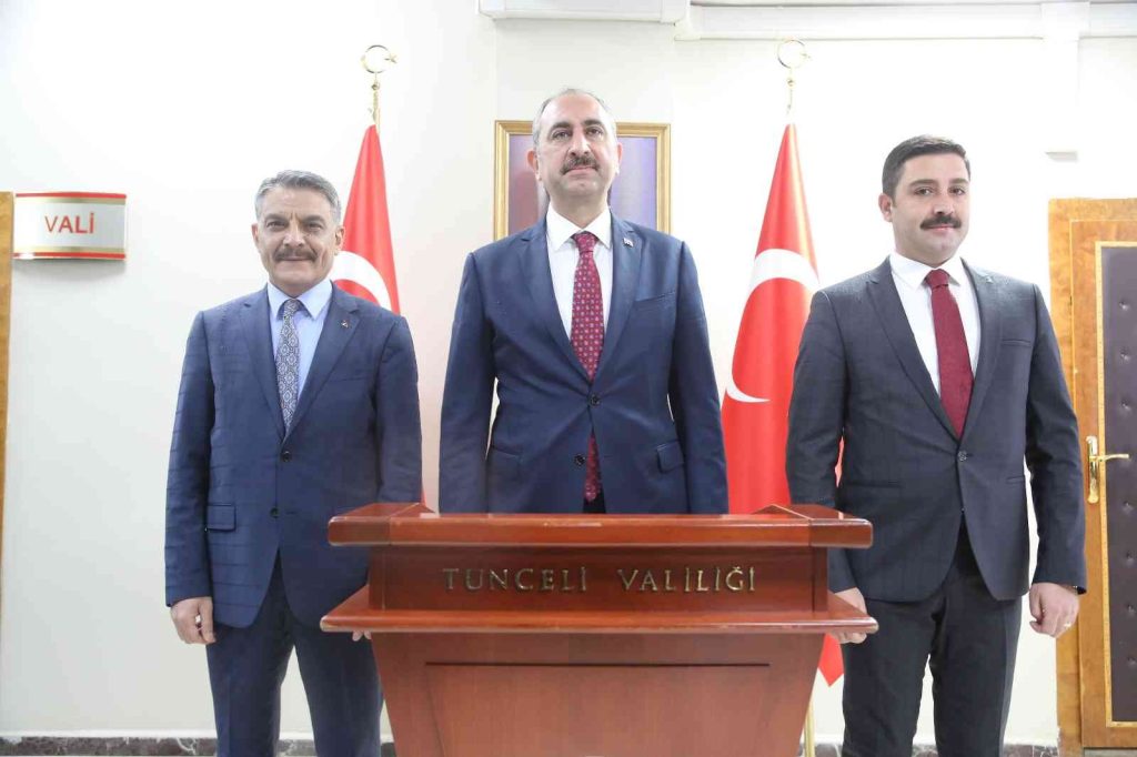 Tunceli’de 22 yıl sonra bir ilk yaşandı, Adalet Bakanı Gül Tunceli’de incelemelerde bulundu