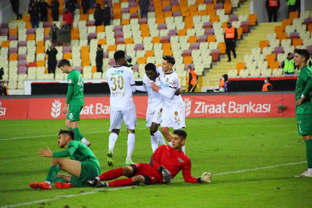 Ziraat Türkiye Kupası: Yeni Malatyaspor: 3 – Akhisarspor: 1