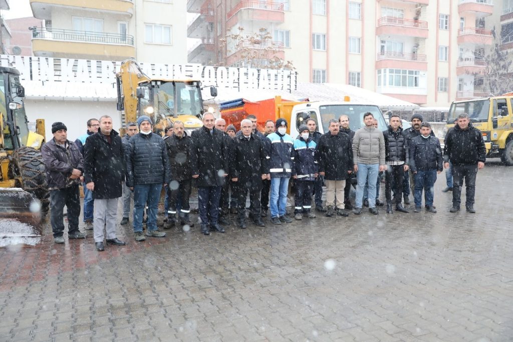 Battalgazi’de karla mücadele çalışmaları