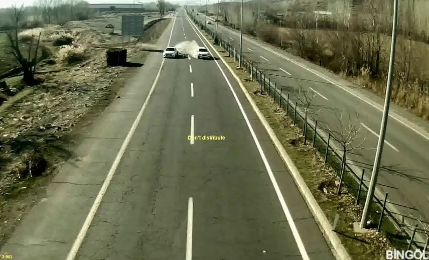 Bingöl’de 2021 yılı içindeki kazalar güvenlik kameralarına yansıdı