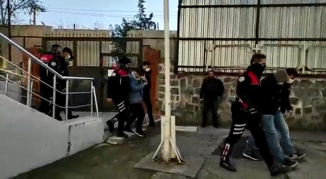 Diyarbakır’da çeşitli suçlardan hapis cezası bulunan 7 kişi operasyonla yakalandı