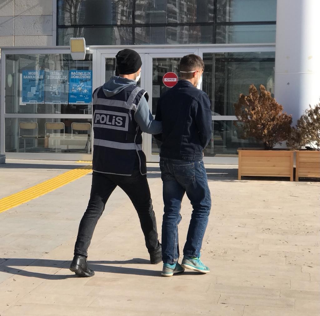 Elazığ’da hırsızlık şüphelisi yakalandı