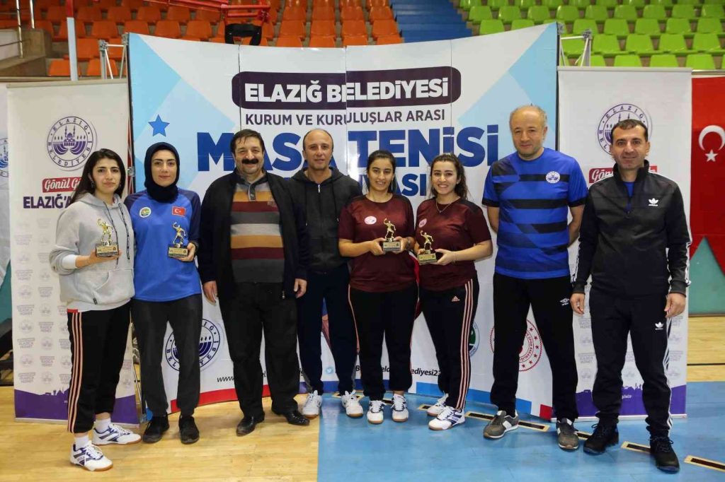 Elazığ’da masa tenisi turnuvası sona erdi