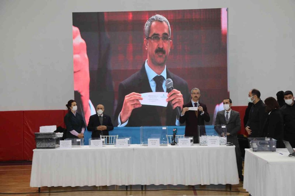 Gaziantep’te 14 bin konut projesi için kura çekilişlerine başladı