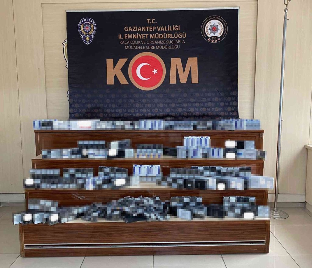 Gaziantep’te bin 40 paket kaçak sigara ele geçirildi
