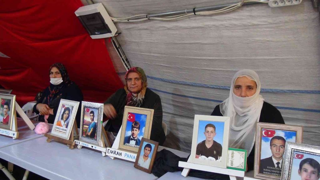 HDP mağduru ailelerin evlat nöbeti 858’nci gününde