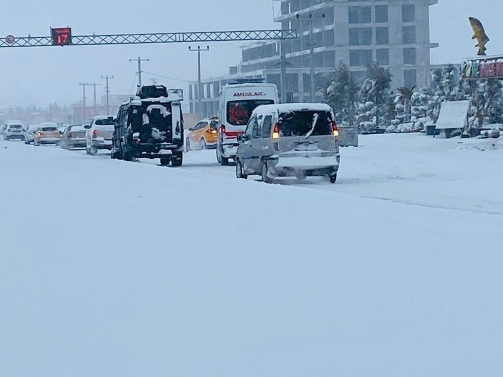 Meteoroloji’den Diyarbakır için ’turuncu’ uyarı
