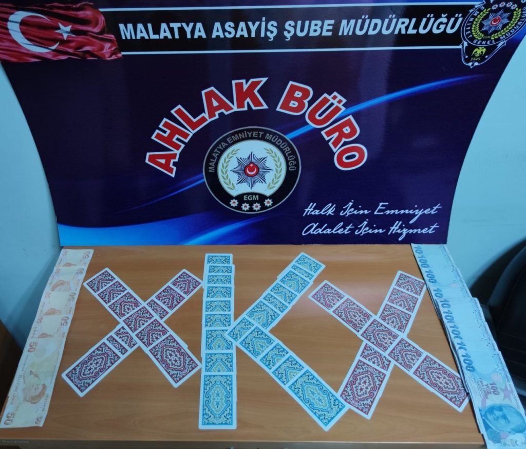 Polisten kumar baskını