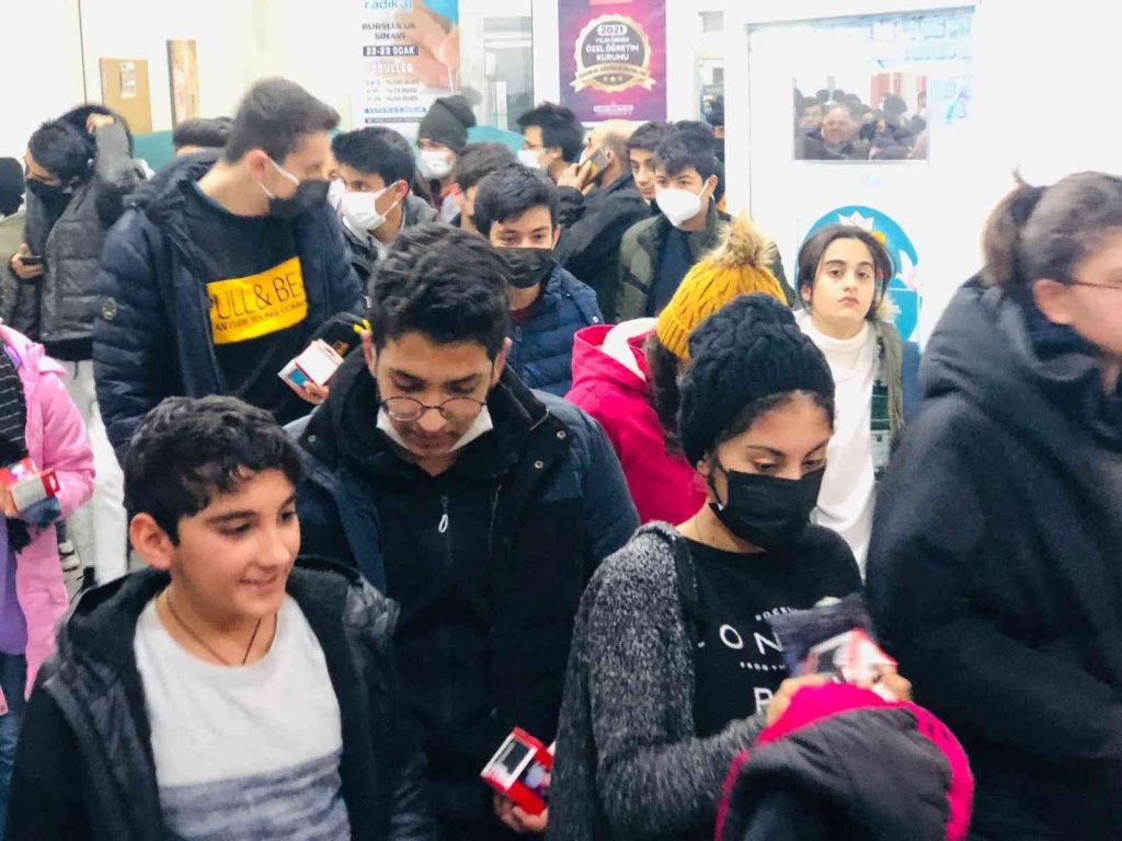 Radikal Bursluluk sınavına rekor katılım