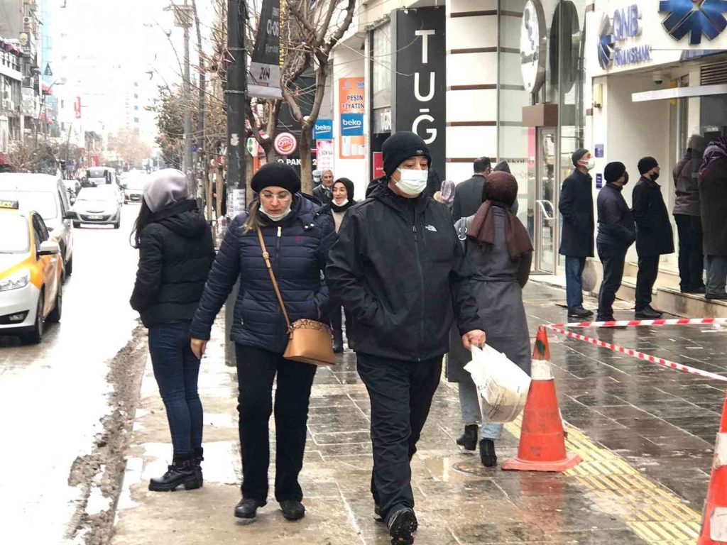 Elazığ, Vaka yoğunluğu en çok artan iller arasında…