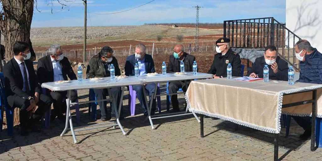 Vali Gül, Araban’daki cemevlerini ziyaret etti