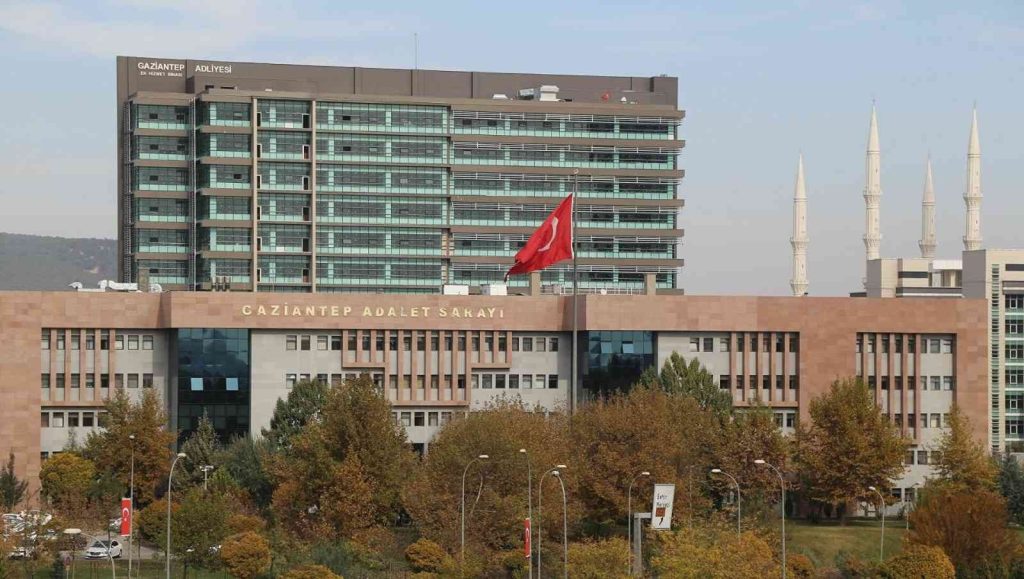 2 aylık bebeğini öldüresiye döven cani baba: “Bir an gözüm karardı”