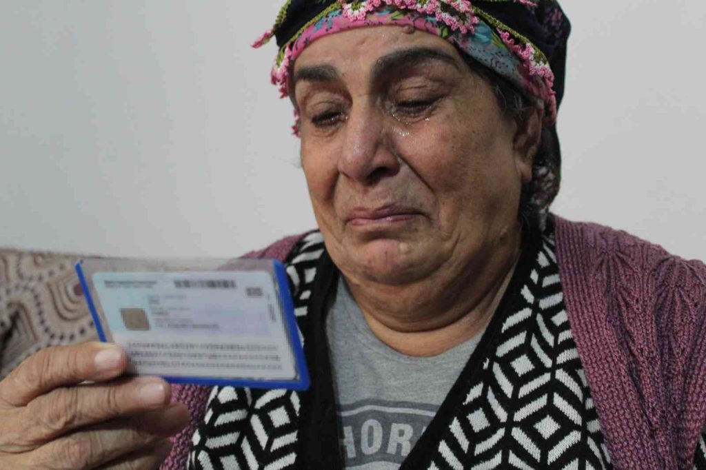 74 yıl sonra kimliğine kavuştu, “Sevgilime kavuştum” diyerek hüngür hüngür ağladı