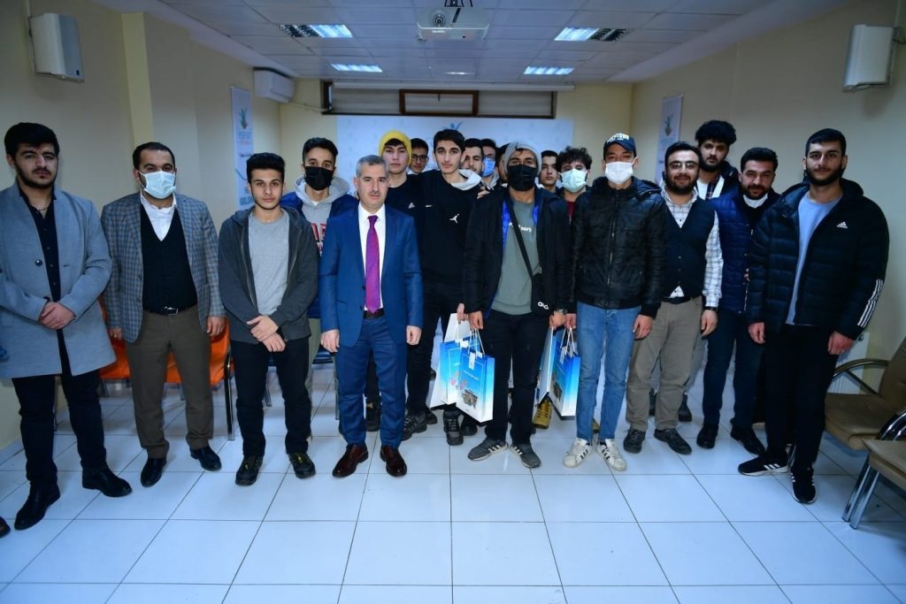 Ahmet Çalık anısına düzenlenen pes turnuvasında ödüller sahiplerini buldu