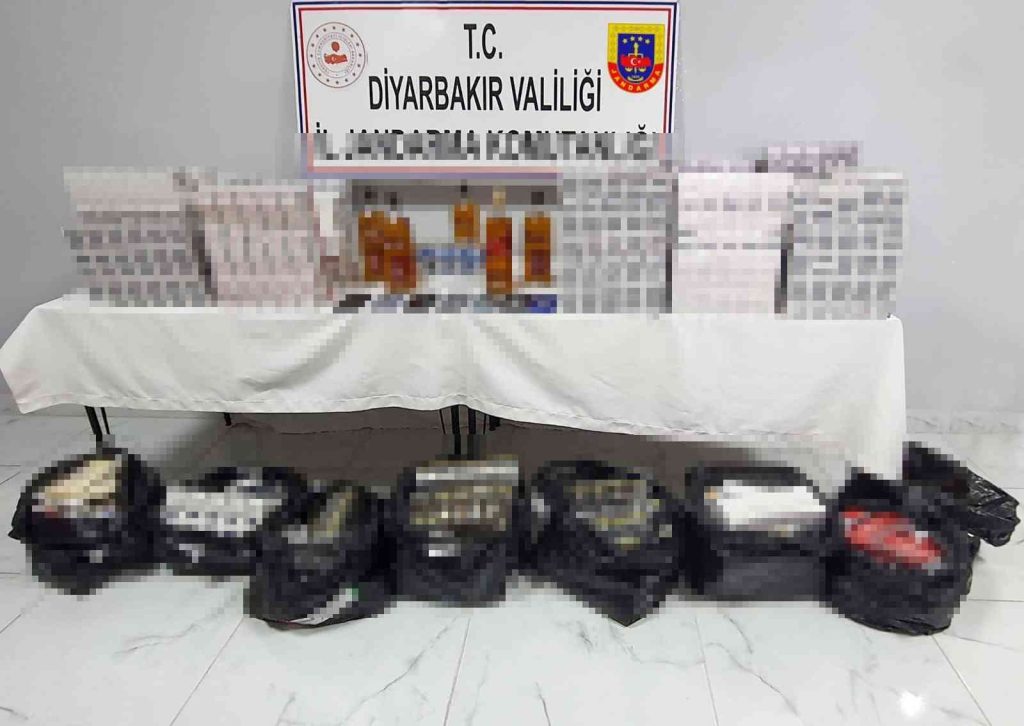 Diyarbakır’da çok sayıda kaçak ürün ele geçirildi