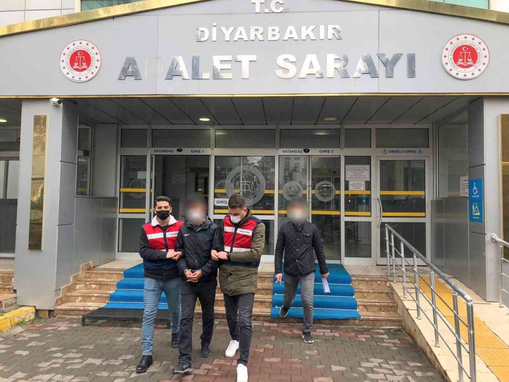Diyarbakır’da kesinleşmiş hapis cezası bulunan suç makinası yakalandı
