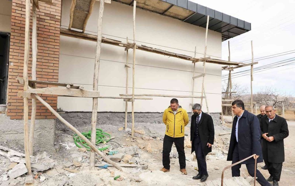 Fadıloğlu, yukarı Arıl sakinlerini ziyaret etti