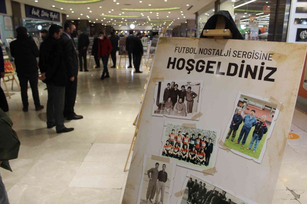 Gaziantep’in futbol tarihini anlatan sergi açıldı